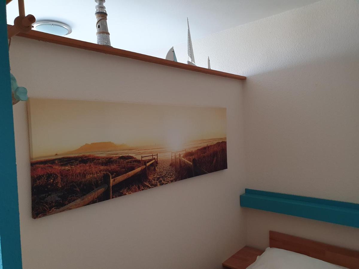 Kleine Hafenliebe Apartment Fehmarn Exterior photo